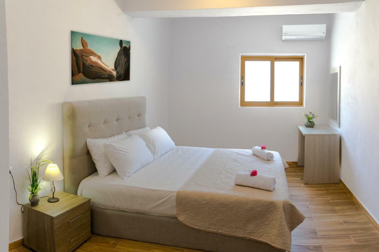 Mary Beach Rodakino Exterior foto